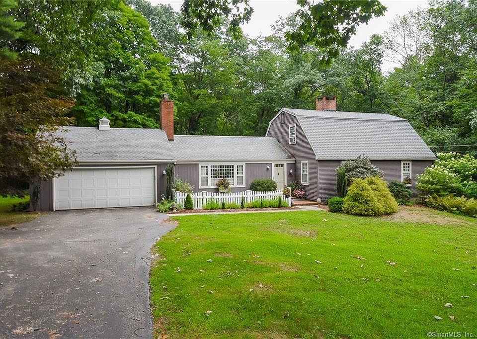 1st image of 12 Shady Ln