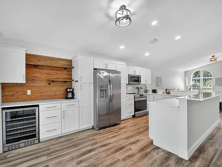 1891 Oak Berry Cir — Photo 13