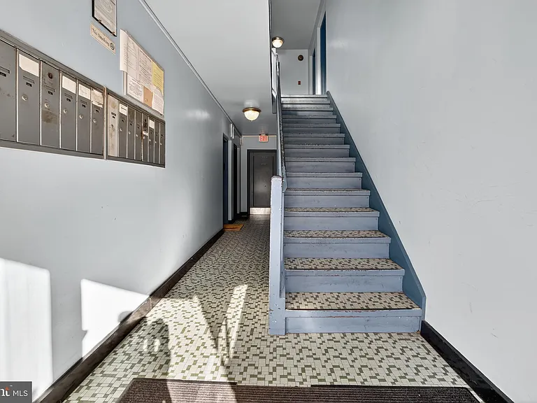 1010 G St NE #305 — Photo 12