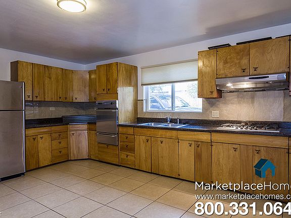 3rd image of 1610 Jay St #B