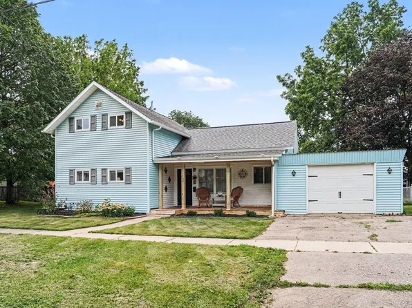 134 S Robinson St, Schoolcraft, MI 49087