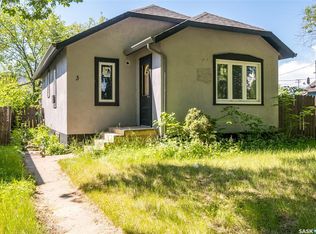 339 15th St W, Prince Albert, SK S6V3R1