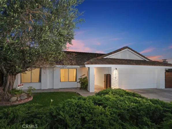 2310 E Orangeview Ln, Orange, CA 92867