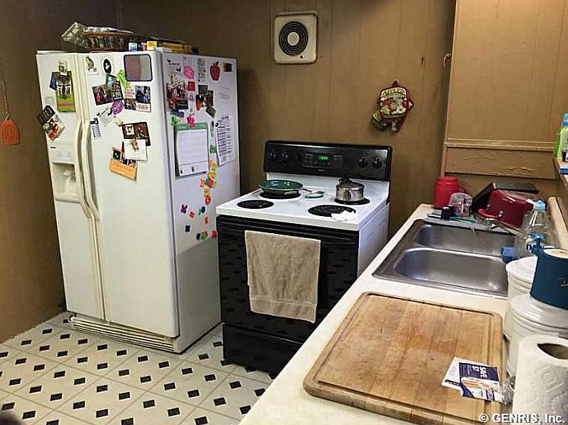 21 Bigelow Ave, Silver Springs, NY 14550 Zillow