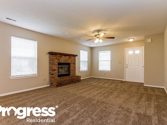 3rd image of 8446 Silverado Dr