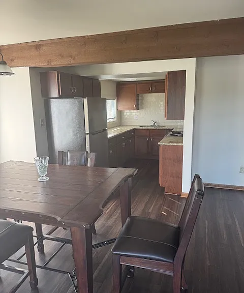 1500 Camellia Dr #1 — Photo 4