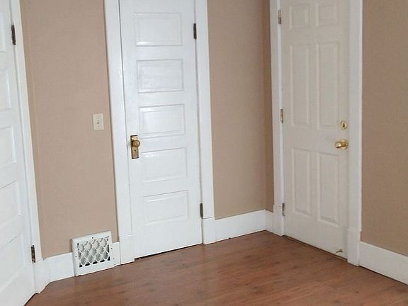 5th image of 1411 S 11th St APT 2