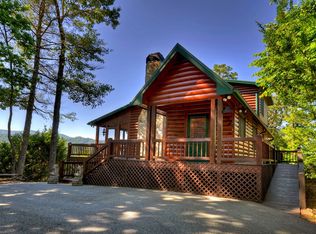 649 Choctaw Rdg, Blue Ridge, GA 30513