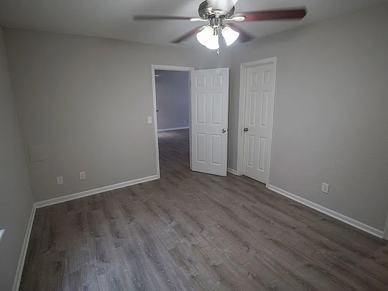 5319 Godas Cir — Photo 15