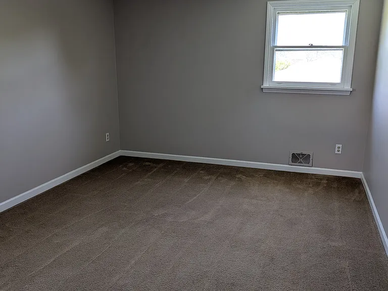 15 Crestview Dr — Photo 10