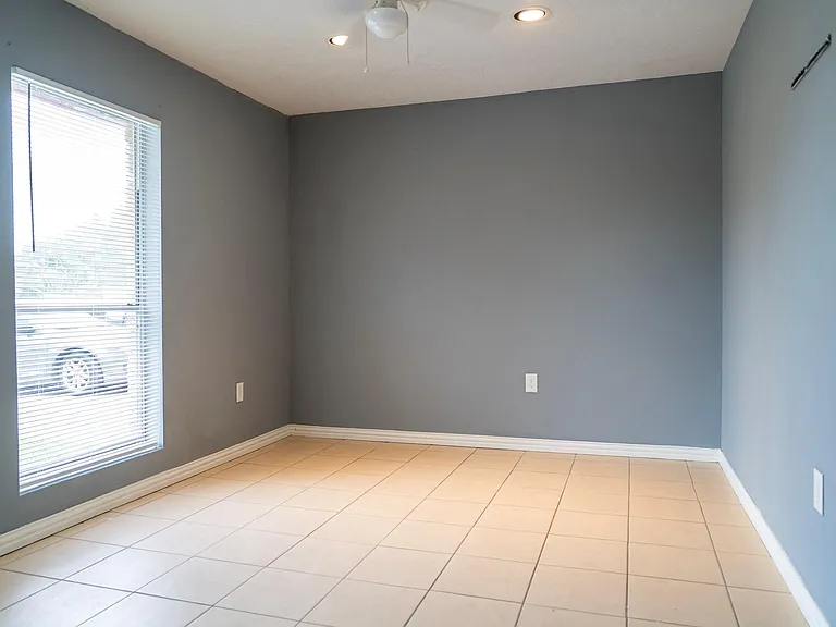 12803 Segrest Dr — Photo 25