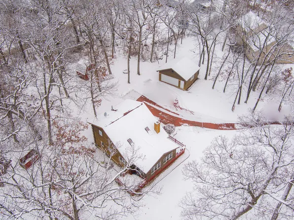 804 Missouri Dr, Dixon, IL 61021