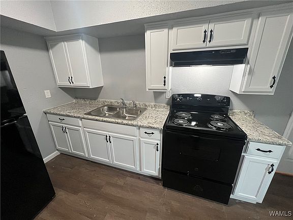 5th image of 435 30th Pl