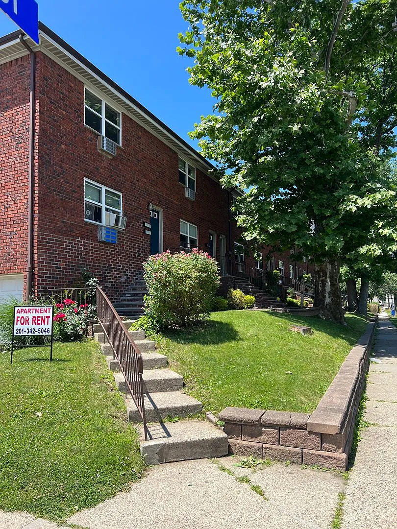 Cliff Meyer St Assoc LLC — Photo 1