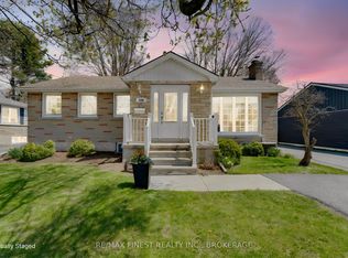 158 Lakeview Ave, Kingston, ON K7M 3T7