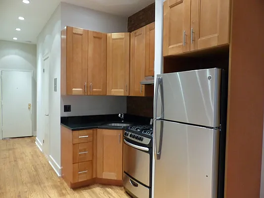 Rented by Immac Realty | media 18