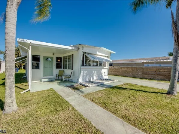 123 Amber Ave, North Fort Myers, FL 33917