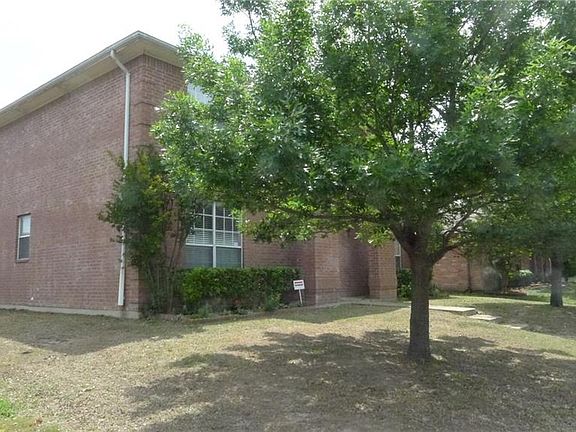 2nd image of 436 Orchard Hill Dr