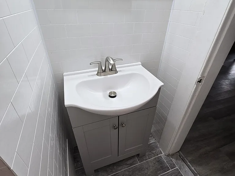 95 Pleasant St #2 — Photo 14