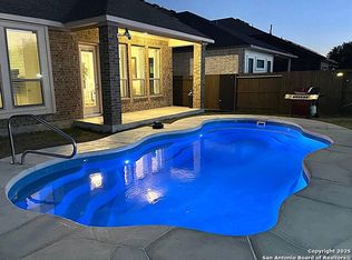 8639 Hedford Flts, San Antonio, TX 78254