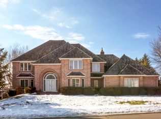 6987 Kenmare Dr, Bloomington, MN 55438