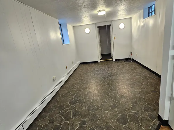 1812 S Braddock Ave #100, Pittsburgh, PA 15218