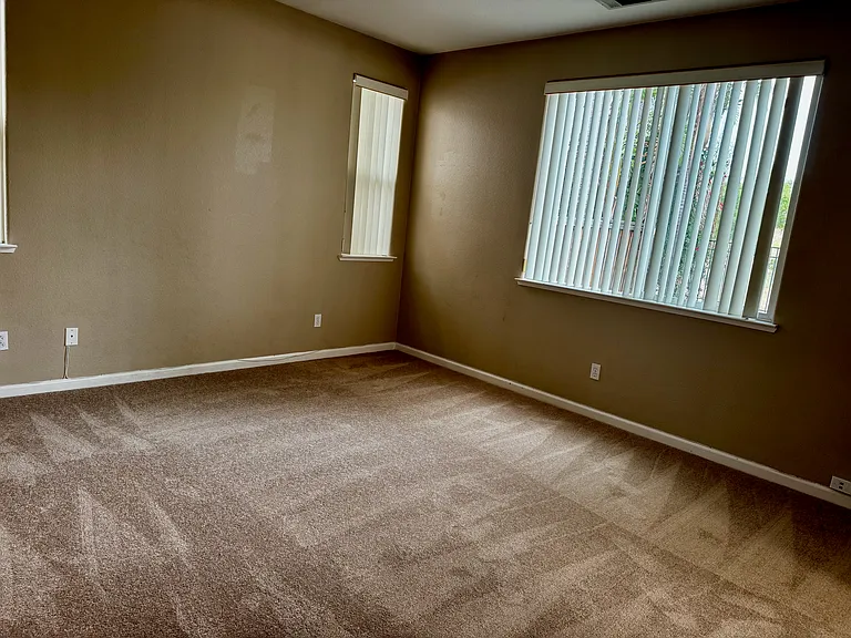 2706 Serene Ct — Photo 27