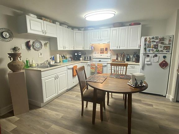 5th image of 69 Pheasant Meadows Dr #69