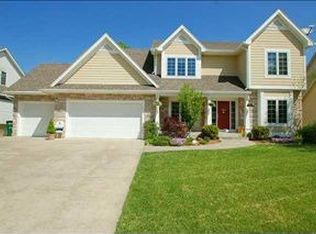 2925 SE Belfry Dr, Waukee, IA 50263