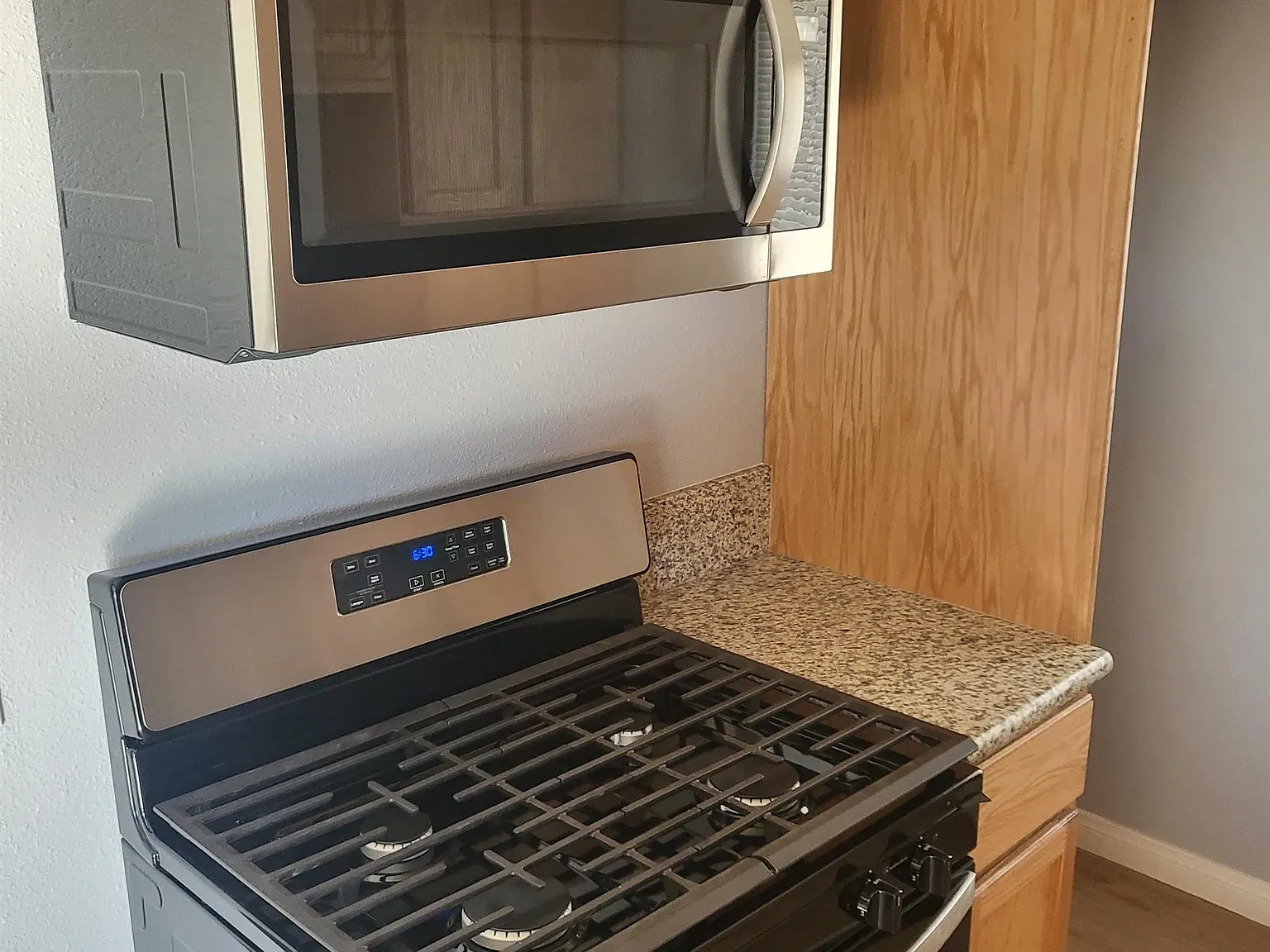 1 bed, 1.0 bath, 682 sqft, $2,550 — Photo 4