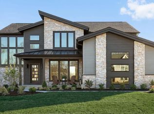 256 W Valley Rd, Denver, PA 17517