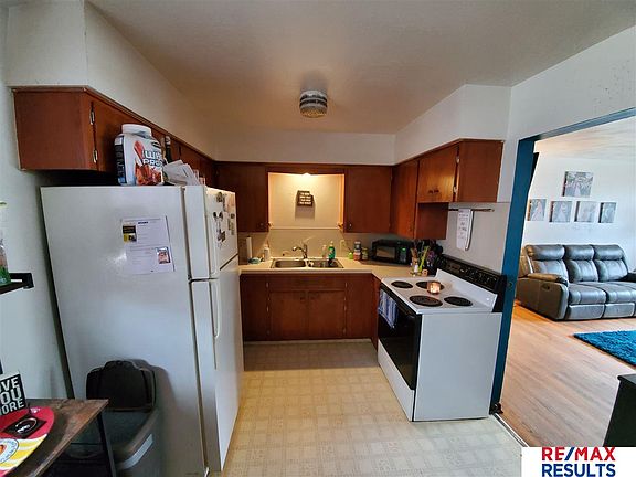 5th image of 5912 Fay Blvd