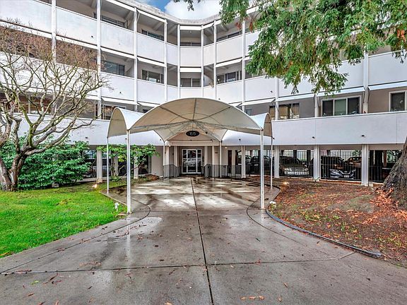 3rd image of 1515 Arc Way APT 210