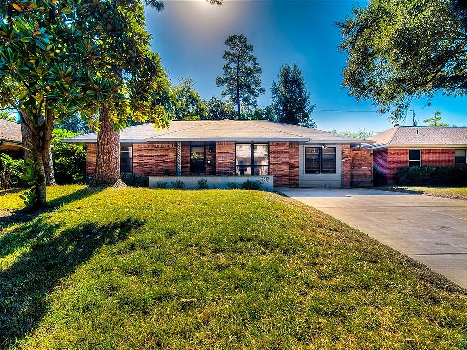 1st image of 2319 Gardenia Dr