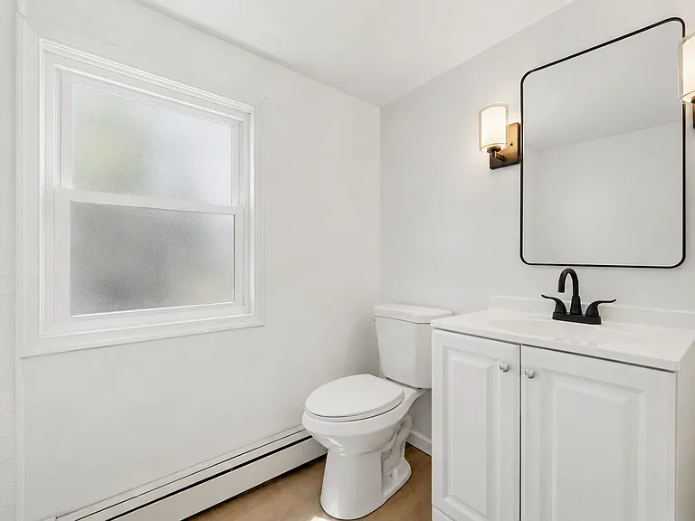 18 Coates St — Photo 5