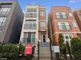 1930 W Belmont Ave #3, Chicago, IL 60657