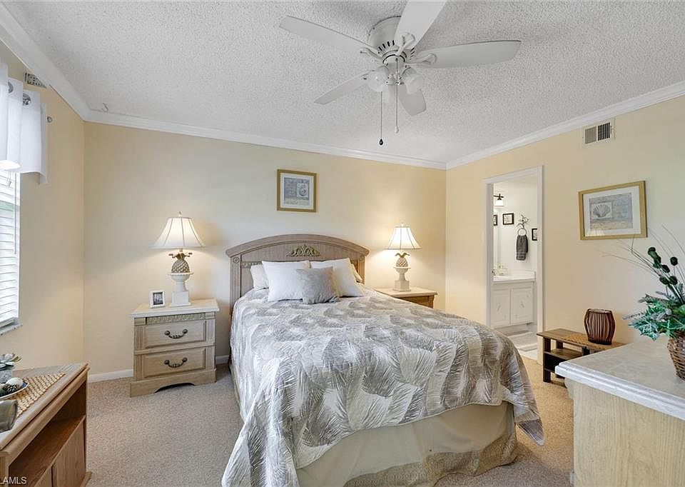1st image of 4338 27th CT SW #204
