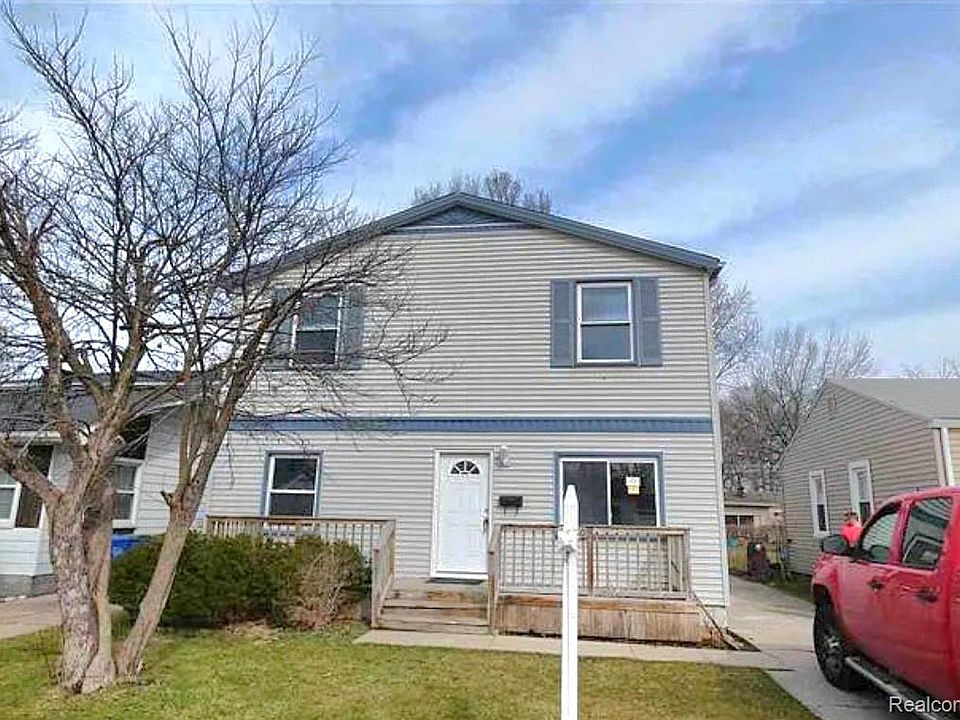 1st image of 21840 Cunningham Ave