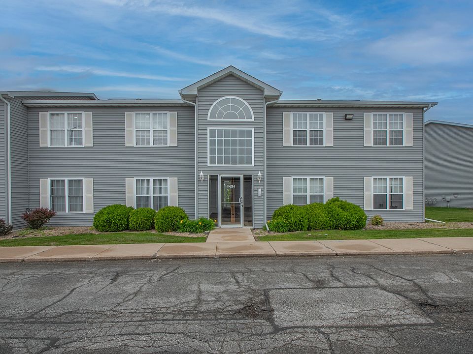 1st image of 8243 Lincoln Cir APT B