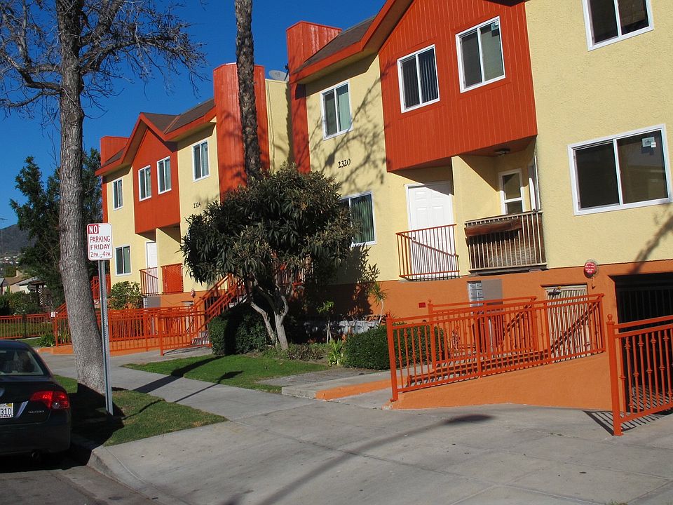2nd image of 2320 N Catalina St APT B