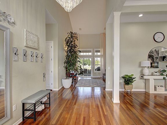 5th image of 14104 NE 76th Ave
