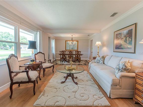 3rd image of 2801 Lake Arnold Pl