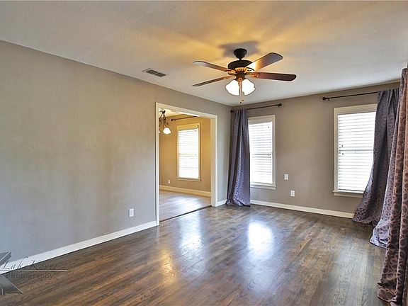 5th image of 1234 S Willis St