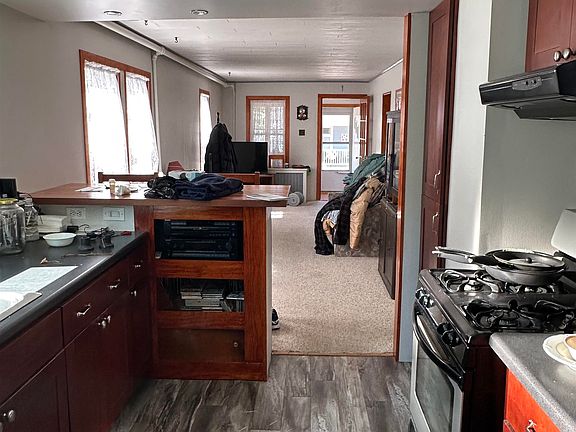 4th image of 213 W Juniper Ave
