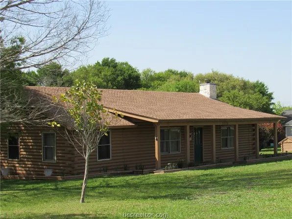 2770 Jasmine St, Brenham, TX 77833