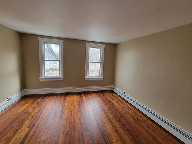 104 Springgarden St — Photo 11