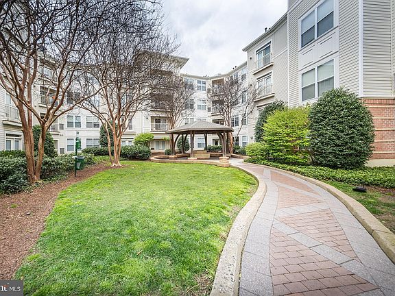 4th image of 9480 Virginia Center Blvd Unit 120