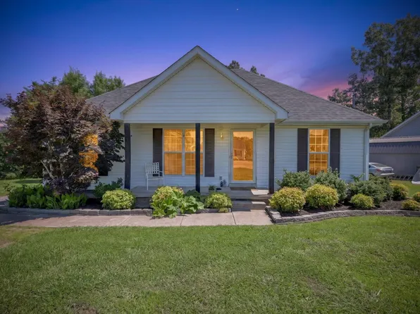 2613 Calais Ct, Murfreesboro, TN 37127