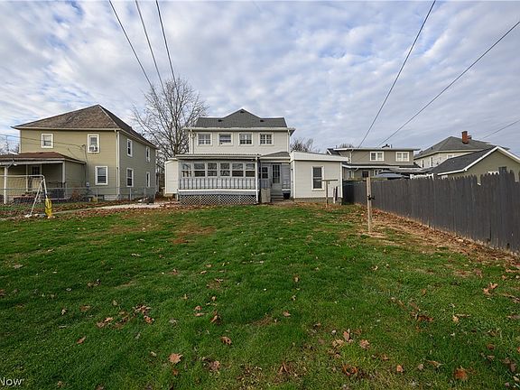 5th image of 627 N Wooster Ave