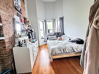 Rented by Friedman Mayer, LREB